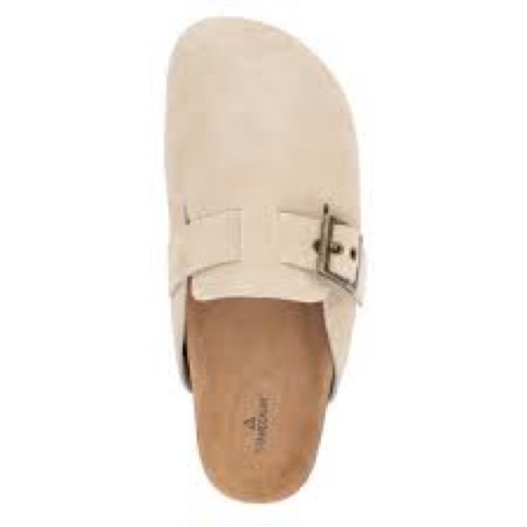 NIB Staheekum Crescent Buckle Clog - Picture 2 of 6